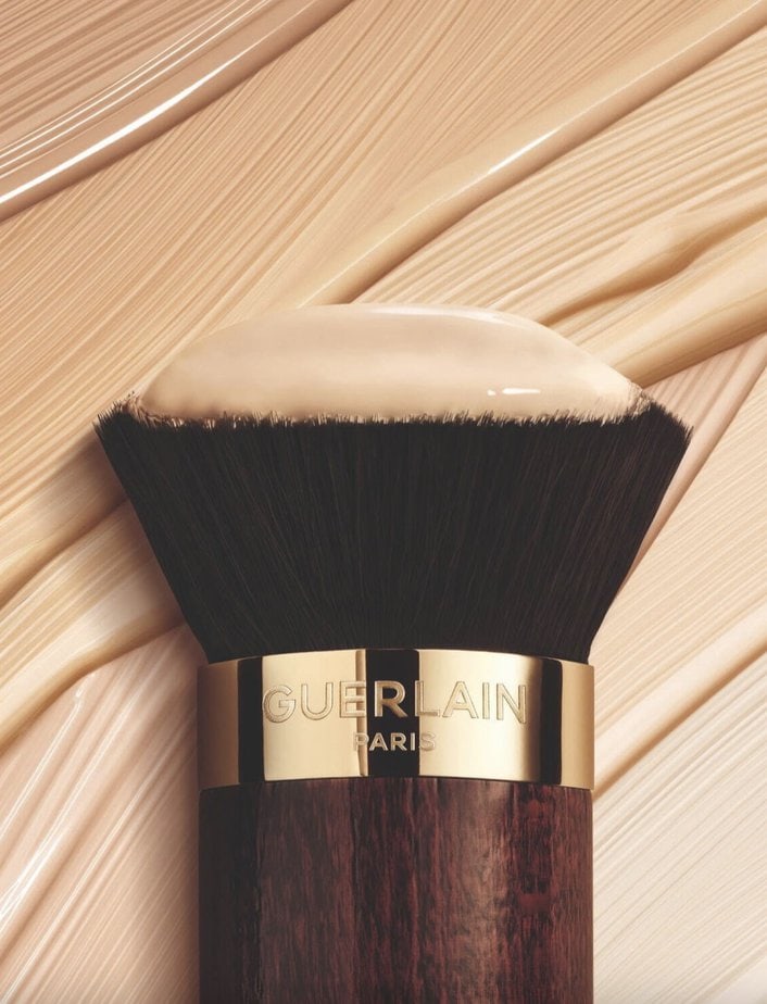 Parure Gold Skin Brush de Guerlain