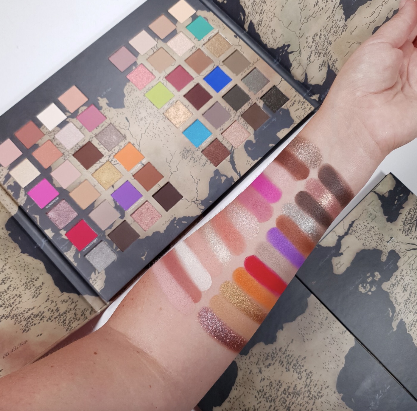 Revolution X Game of Thrones Westeros Map Shadow Palette
