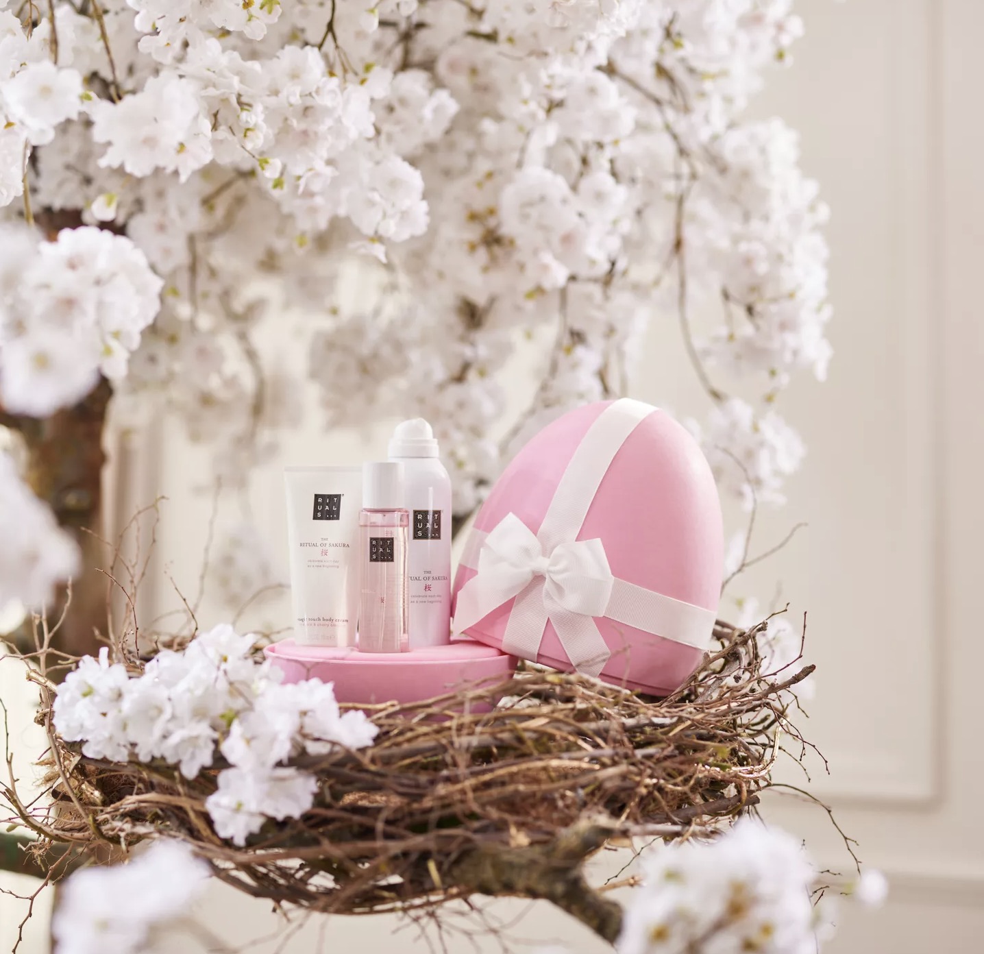 Rituals Easter Egg Gift Set The Ritual of Sakura 2023